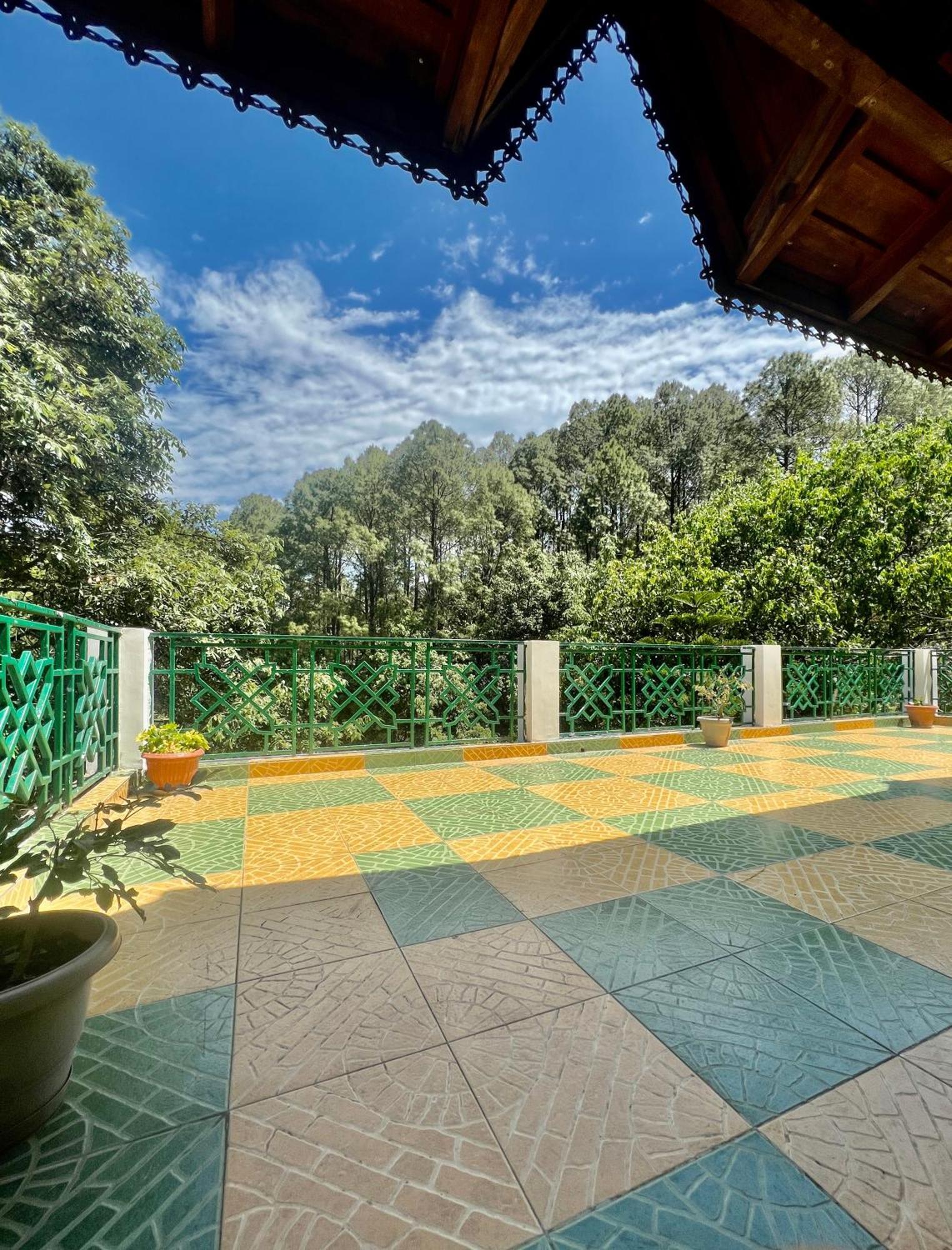 Sea Hawk - Luxury Hill Resort 4 Mins From Bhimtal Lake Экстерьер фото