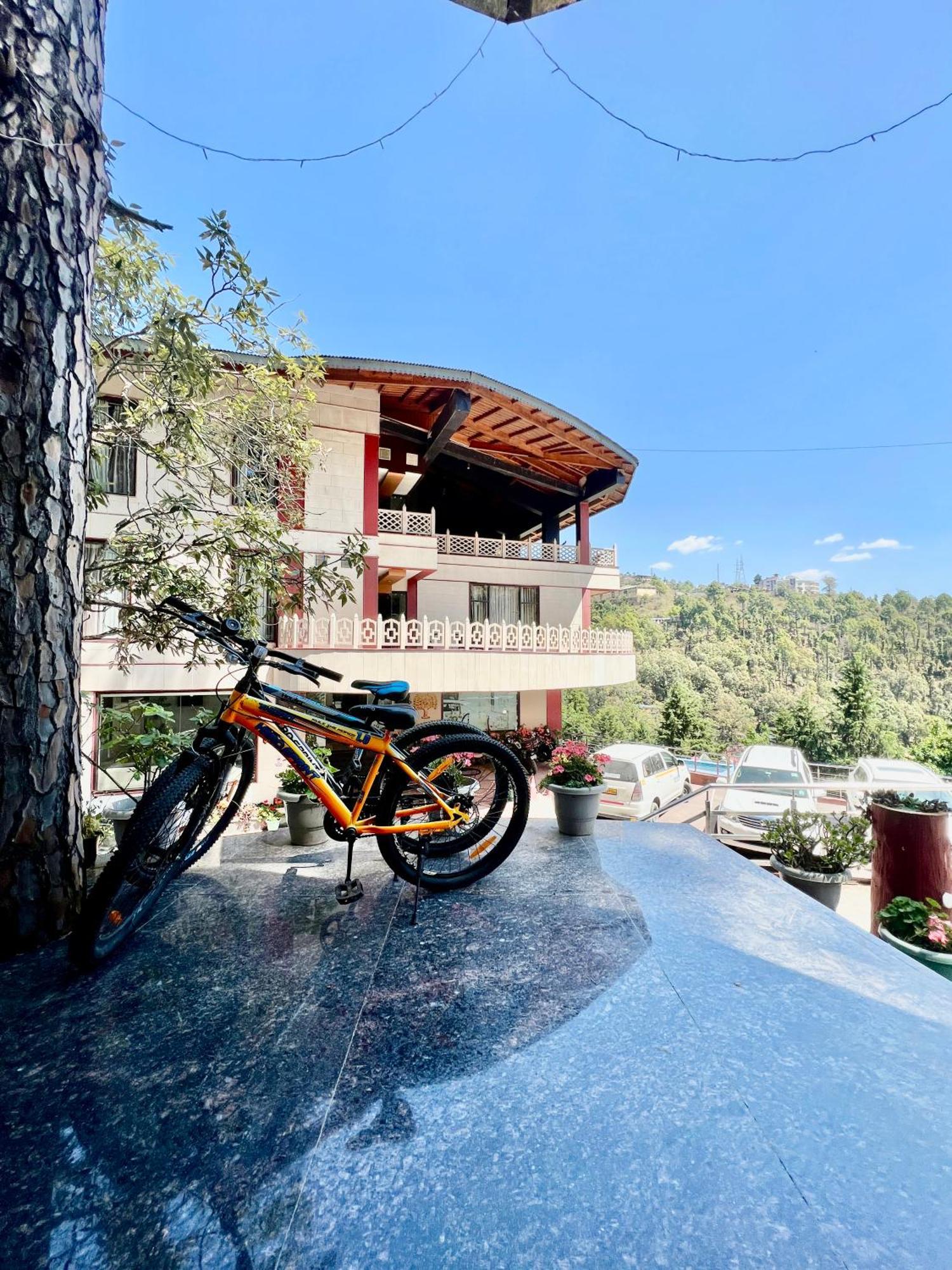 Sea Hawk - Luxury Hill Resort 4 Mins From Bhimtal Lake Экстерьер фото